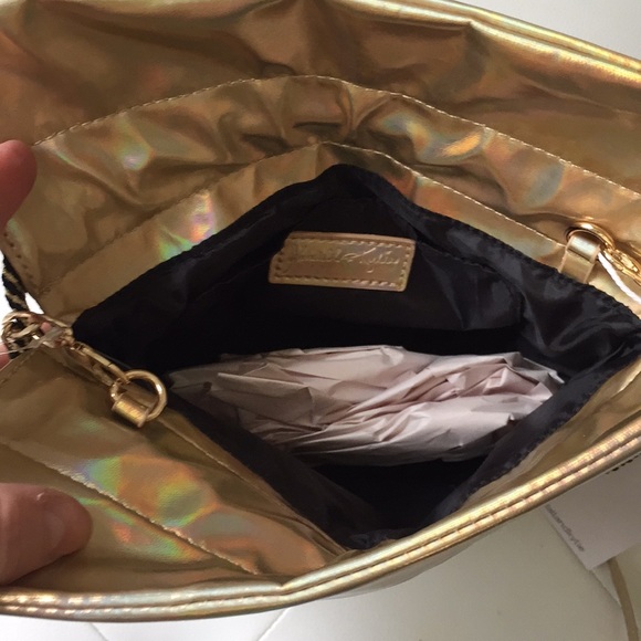 NWT Kendall & Kylie Gold Holographic Pouch Purse - Picture 7 of 8